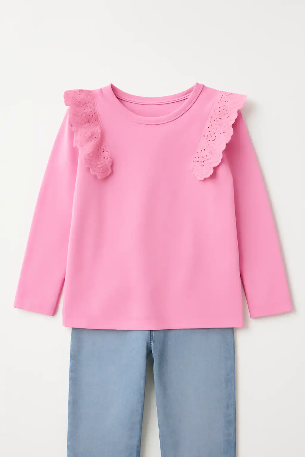 Girls&rsquo; Broderie Trim Top &ndash; Manufacturing for Germany
